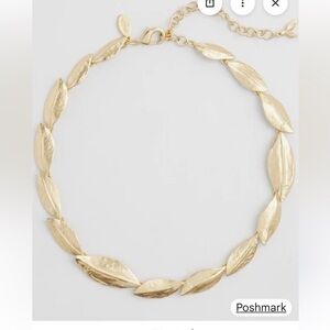 Chico’s leaf bib necklace gold collar NWT